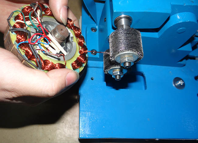 GD-1漆包线脱漆机成功案例